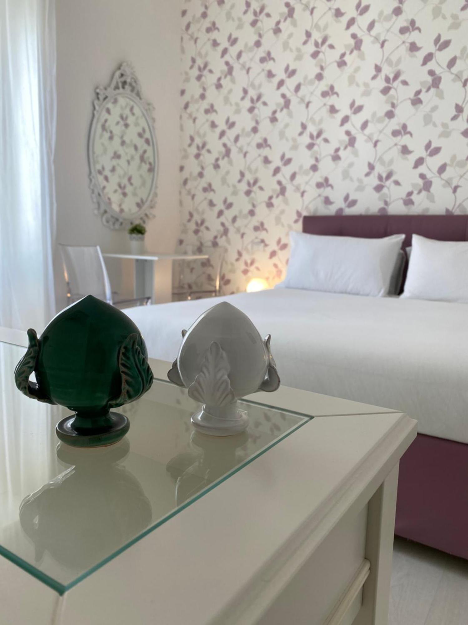 Bed and Breakfast Dai 3 Santi Лечче Экстерьер фото