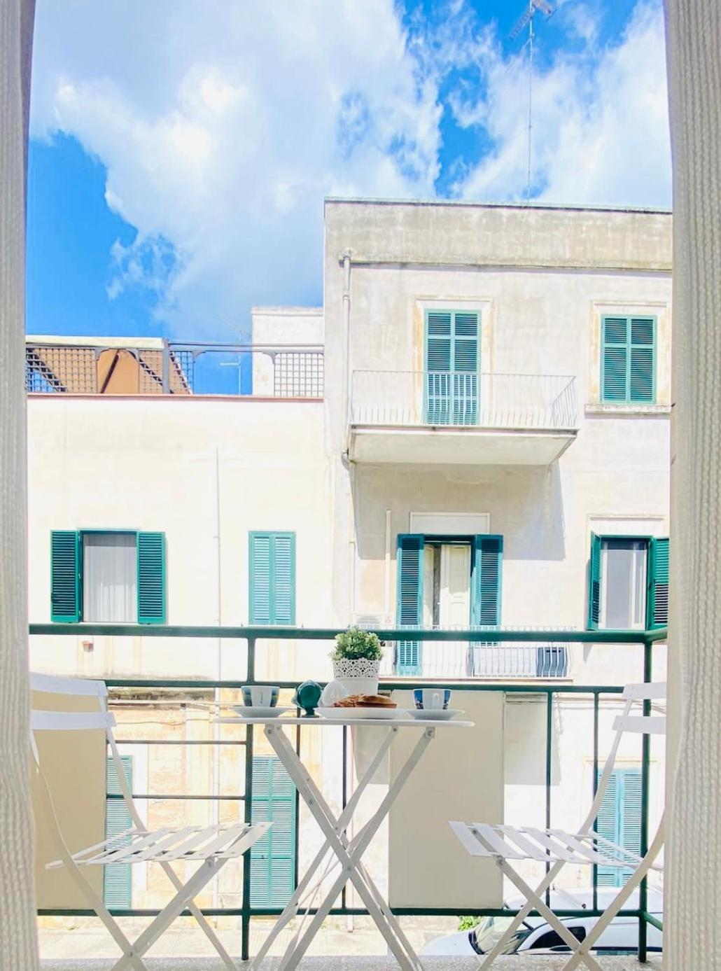 Bed and Breakfast Dai 3 Santi Лечче Экстерьер фото